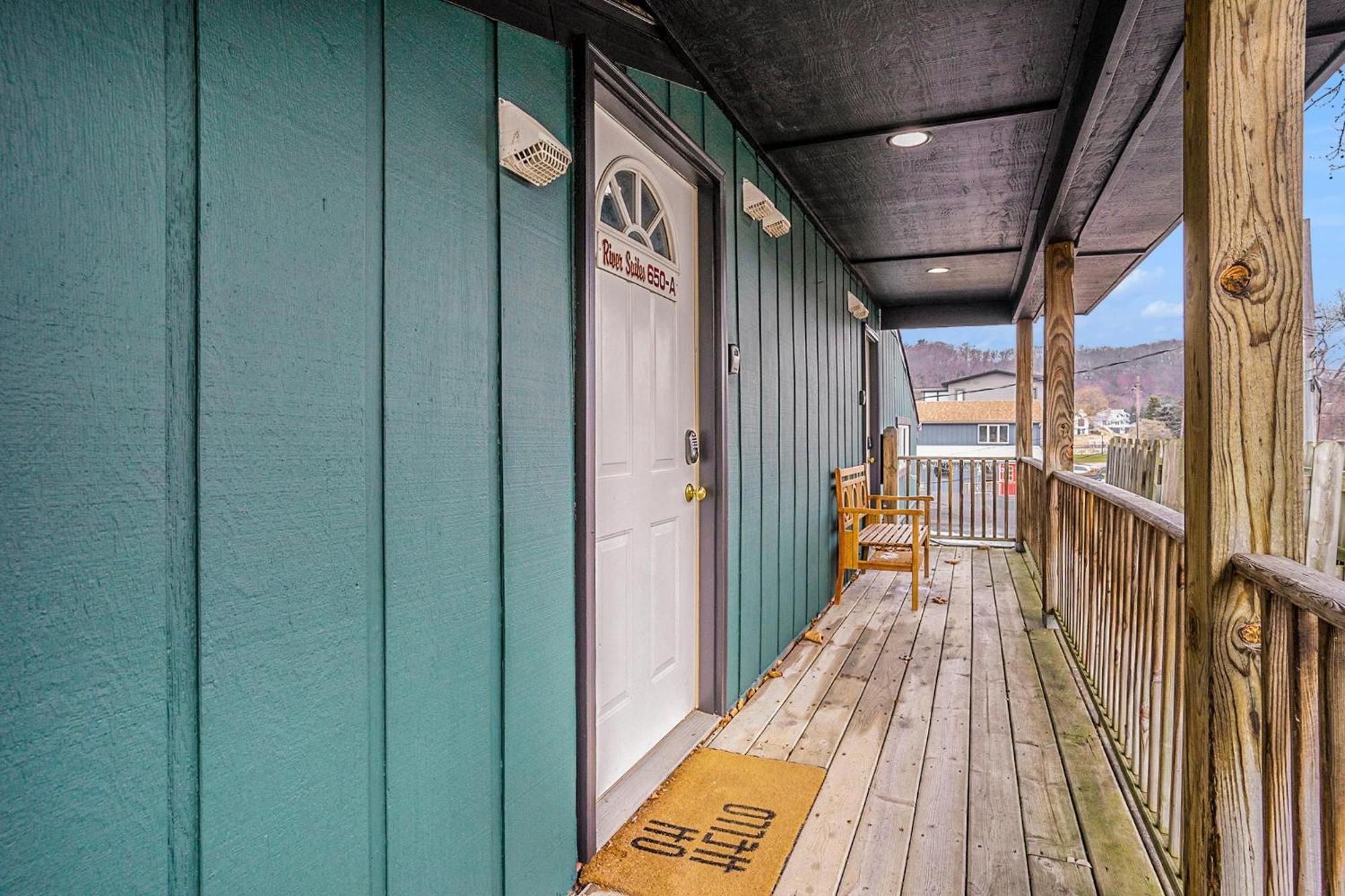 Riverside Suites - Unit B Saugatuck Luaran gambar